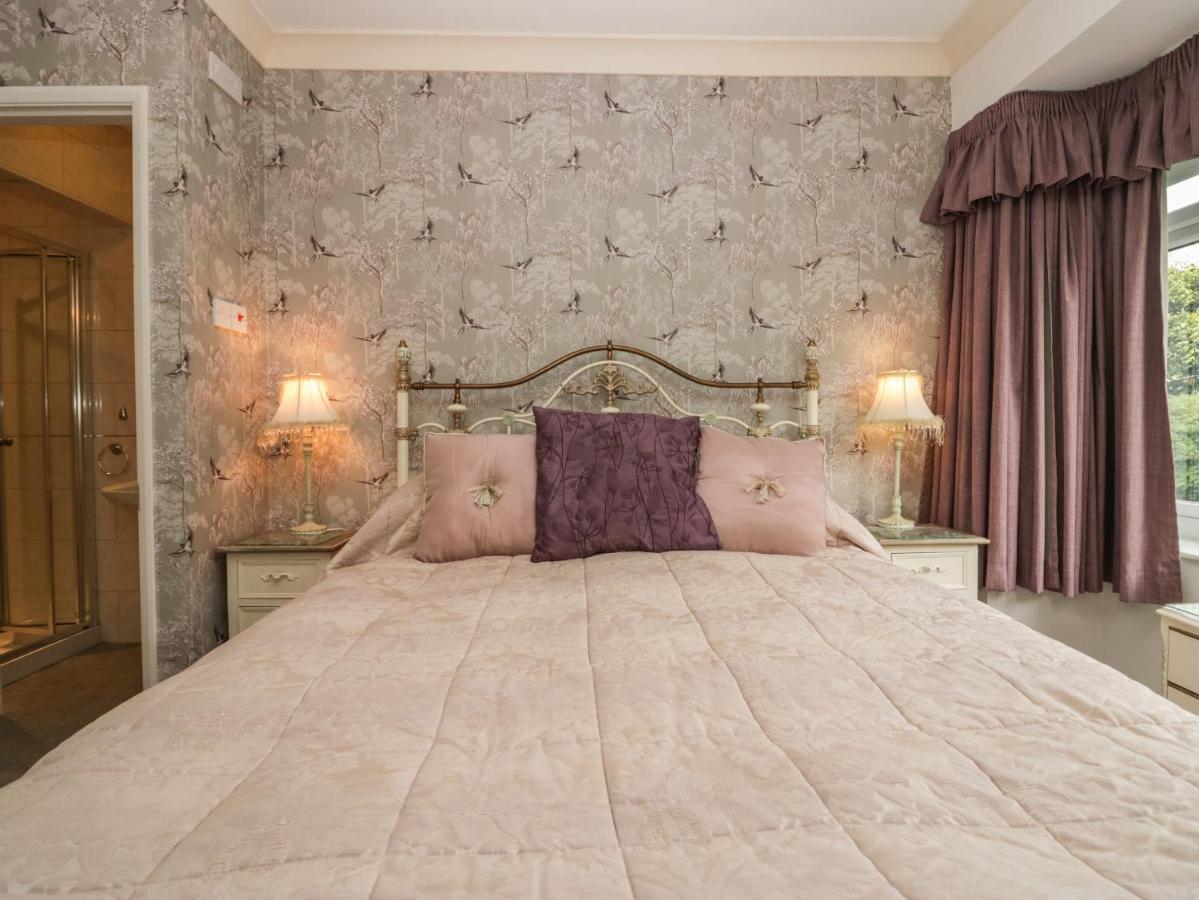 The Bird'S Nest Villa Windermere Bagian luar foto