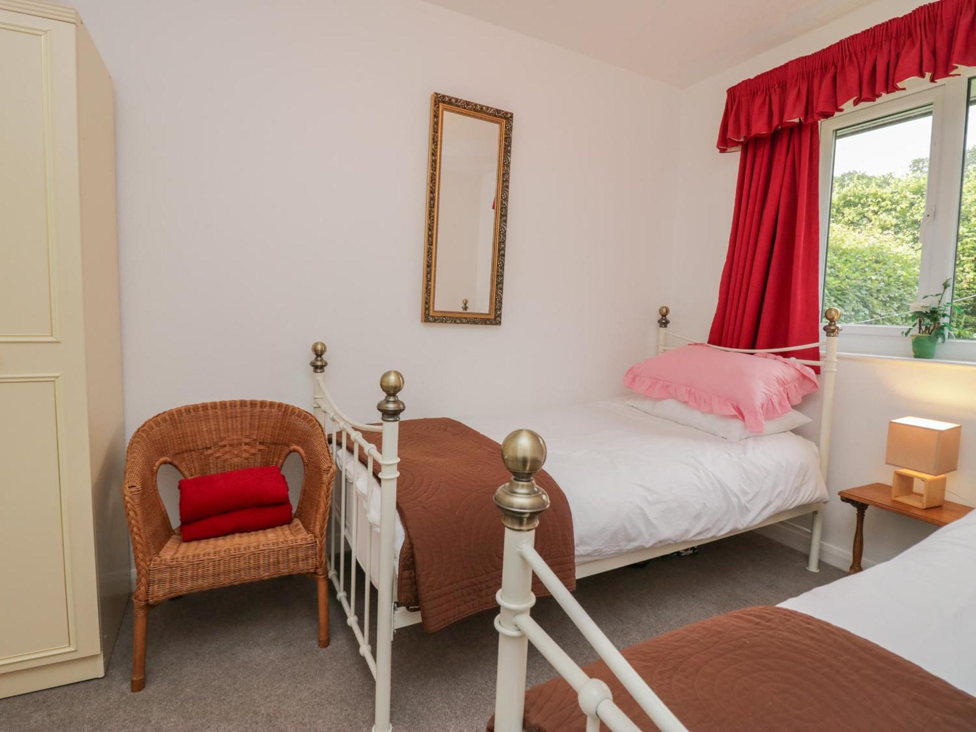 The Bird'S Nest Villa Windermere Bagian luar foto